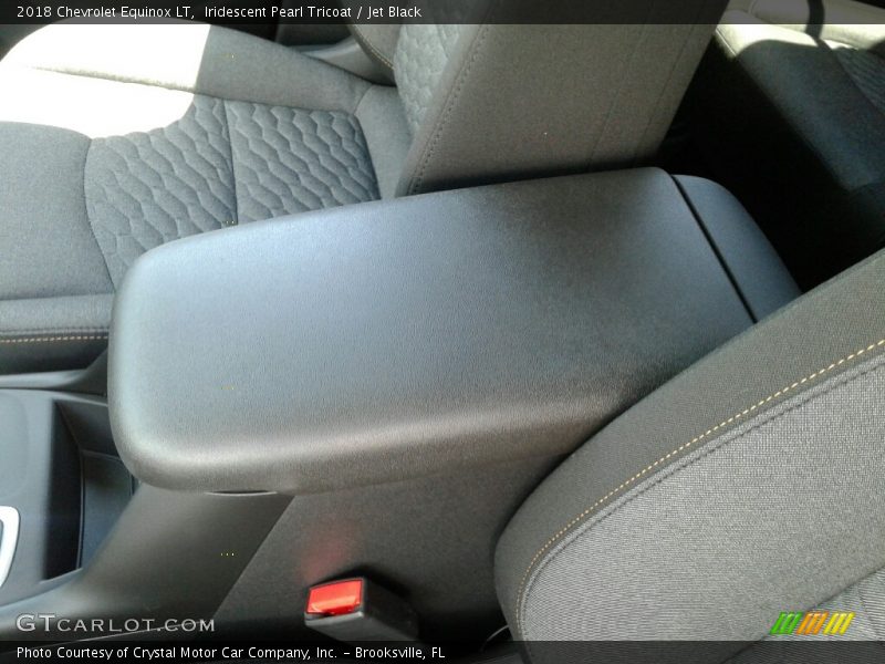 Iridescent Pearl Tricoat / Jet Black 2018 Chevrolet Equinox LT