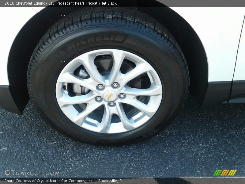 Iridescent Pearl Tricoat / Jet Black 2018 Chevrolet Equinox LT