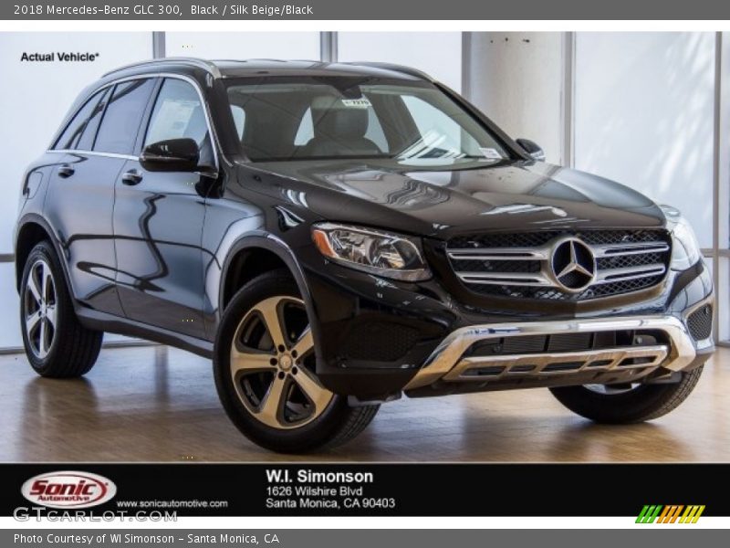 Black / Silk Beige/Black 2018 Mercedes-Benz GLC 300