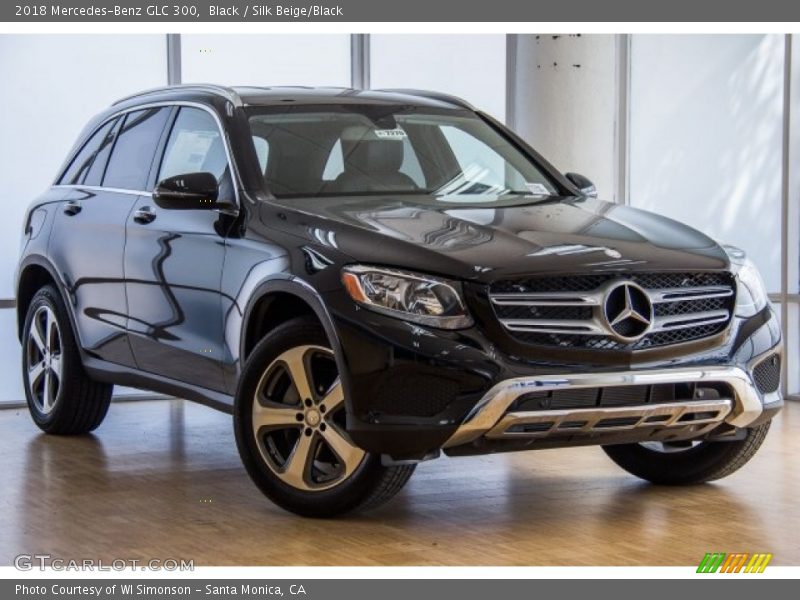 Black / Silk Beige/Black 2018 Mercedes-Benz GLC 300