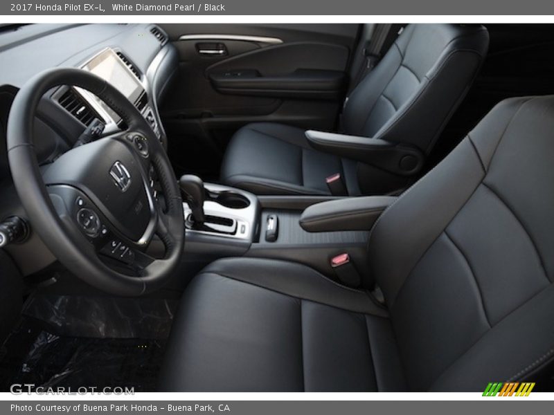 White Diamond Pearl / Black 2017 Honda Pilot EX-L