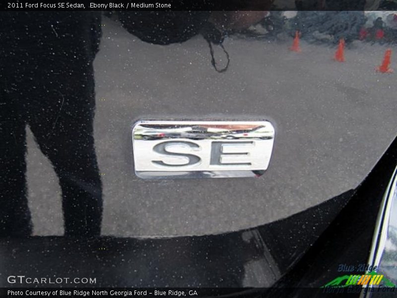 Ebony Black / Medium Stone 2011 Ford Focus SE Sedan
