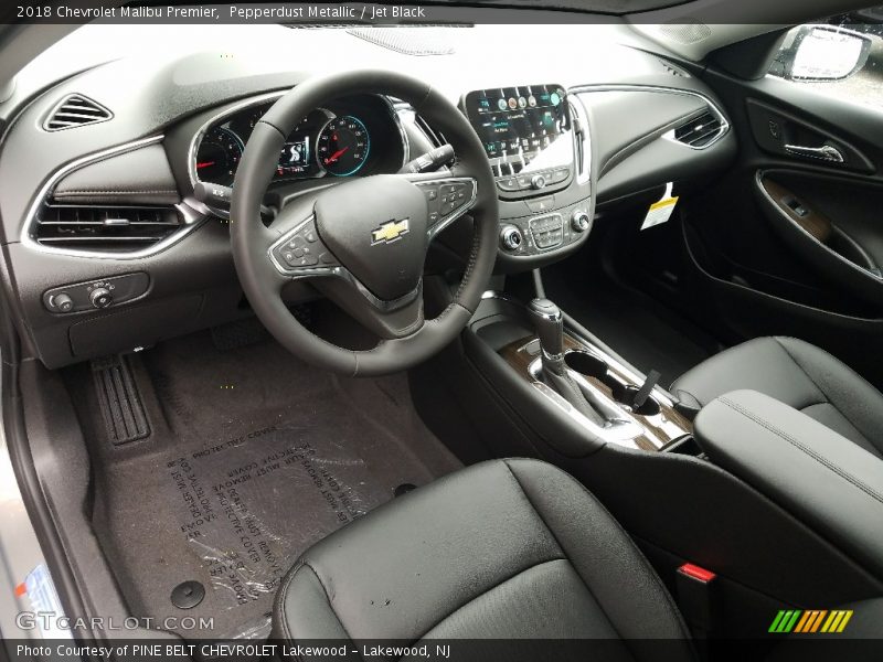 Pepperdust Metallic / Jet Black 2018 Chevrolet Malibu Premier