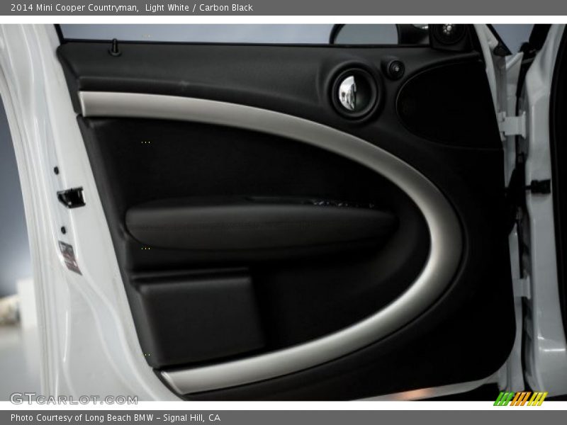 Light White / Carbon Black 2014 Mini Cooper Countryman