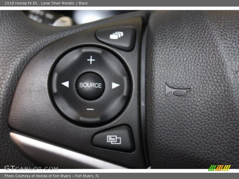Lunar Silver Metallic / Black 2018 Honda Fit EX
