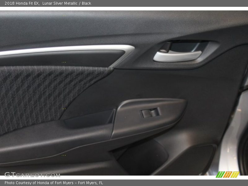 Lunar Silver Metallic / Black 2018 Honda Fit EX