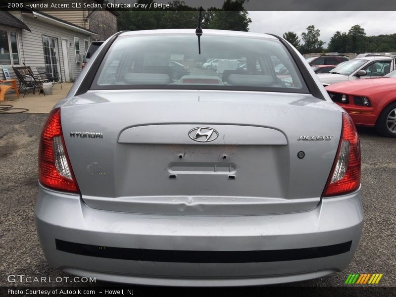 Charcoal Gray / Beige 2006 Hyundai Accent GLS Sedan