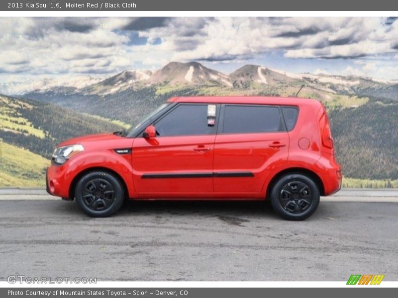 Molten Red / Black Cloth 2013 Kia Soul 1.6