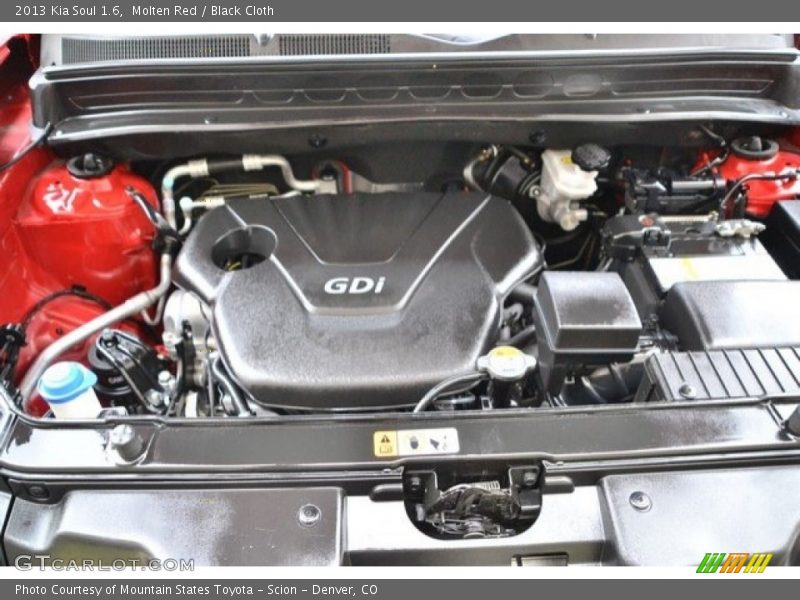 Molten Red / Black Cloth 2013 Kia Soul 1.6