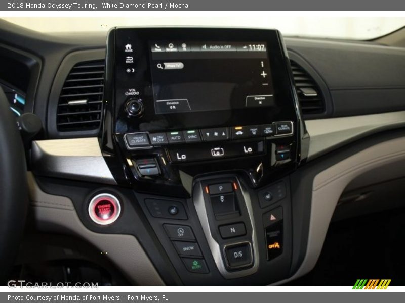 White Diamond Pearl / Mocha 2018 Honda Odyssey Touring