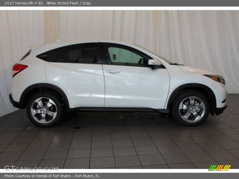 White Orchid Pearl / Gray 2017 Honda HR-V EX