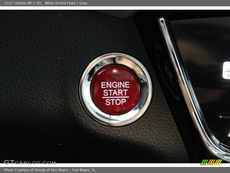 White Orchid Pearl / Gray 2017 Honda HR-V EX