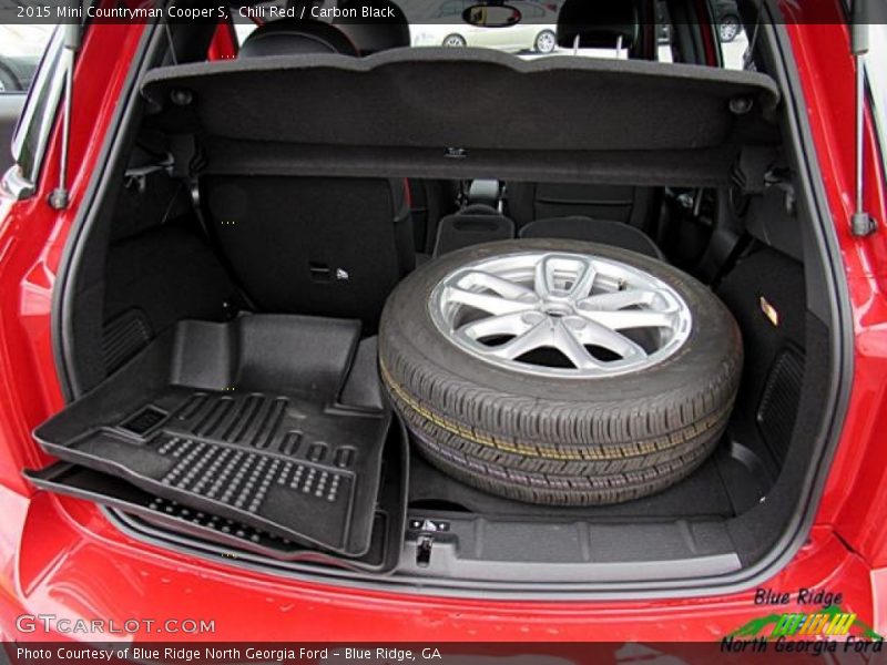 Chili Red / Carbon Black 2015 Mini Countryman Cooper S
