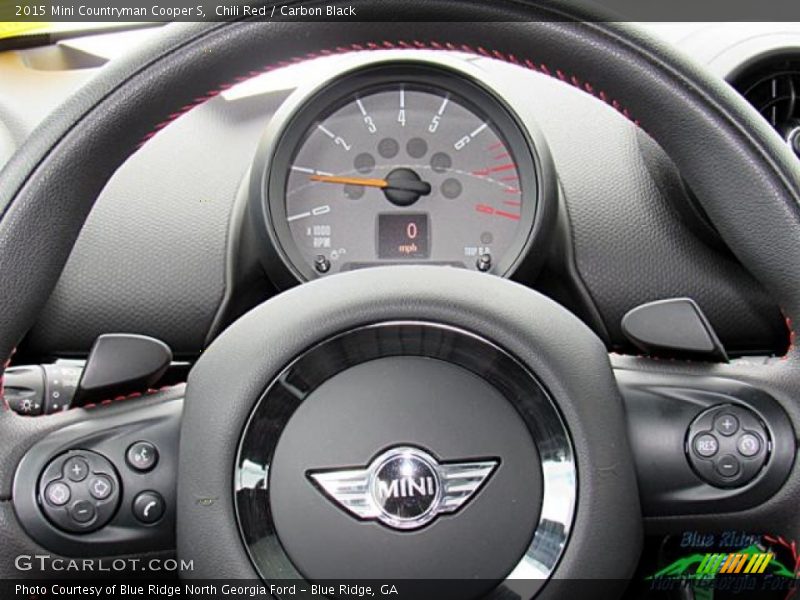 Chili Red / Carbon Black 2015 Mini Countryman Cooper S