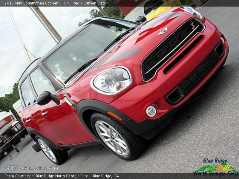 Chili Red / Carbon Black 2015 Mini Countryman Cooper S