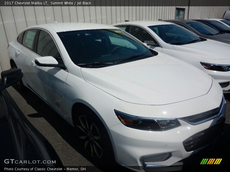 Summit White / Jet Black 2017 Chevrolet Malibu LT