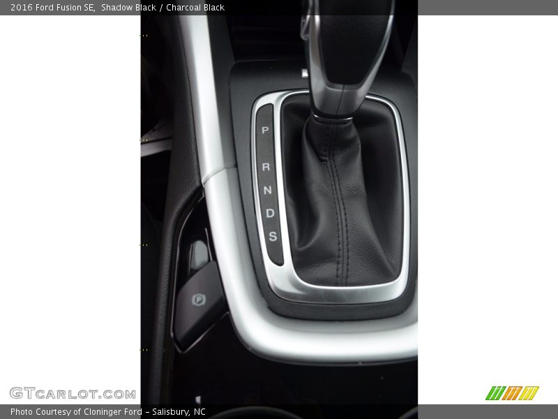 Shadow Black / Charcoal Black 2016 Ford Fusion SE