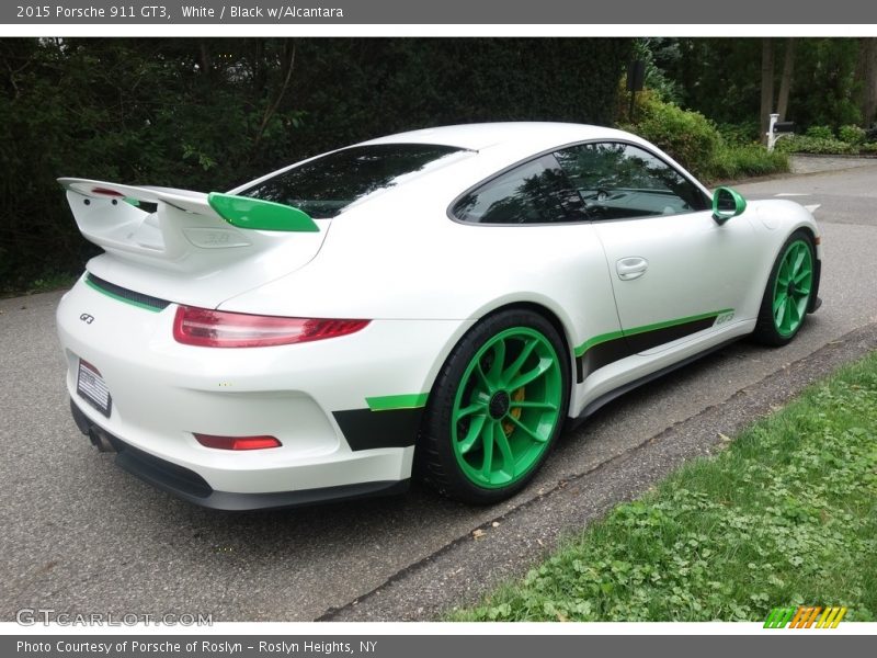 White / Black w/Alcantara 2015 Porsche 911 GT3