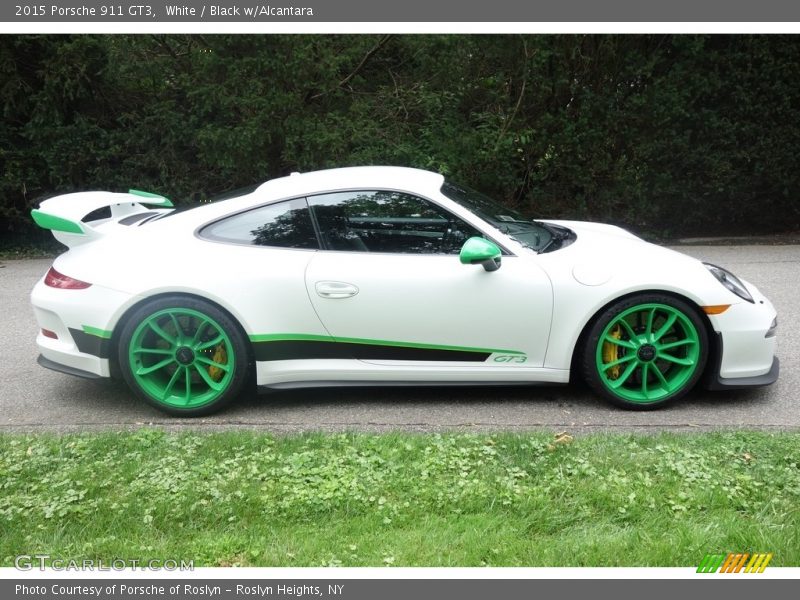 White / Black w/Alcantara 2015 Porsche 911 GT3