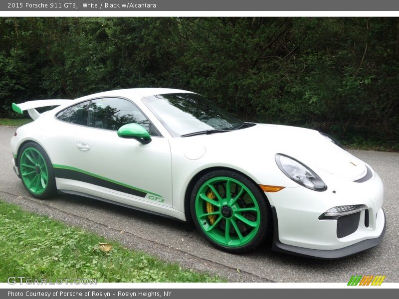 White / Black w/Alcantara 2015 Porsche 911 GT3