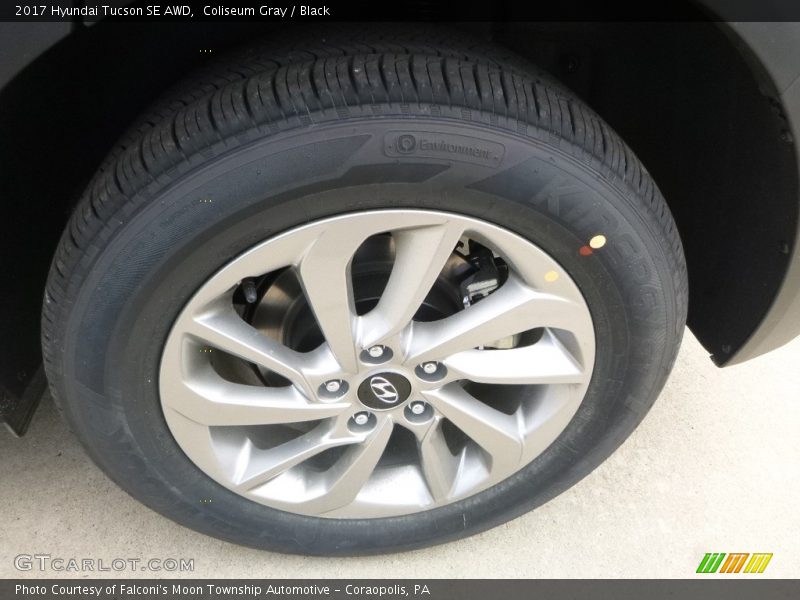 Coliseum Gray / Black 2017 Hyundai Tucson SE AWD