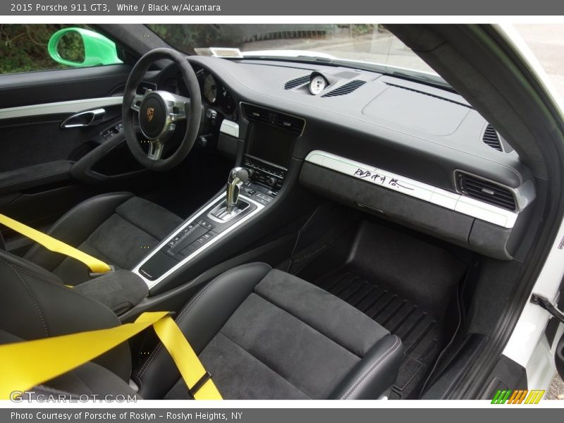 White / Black w/Alcantara 2015 Porsche 911 GT3