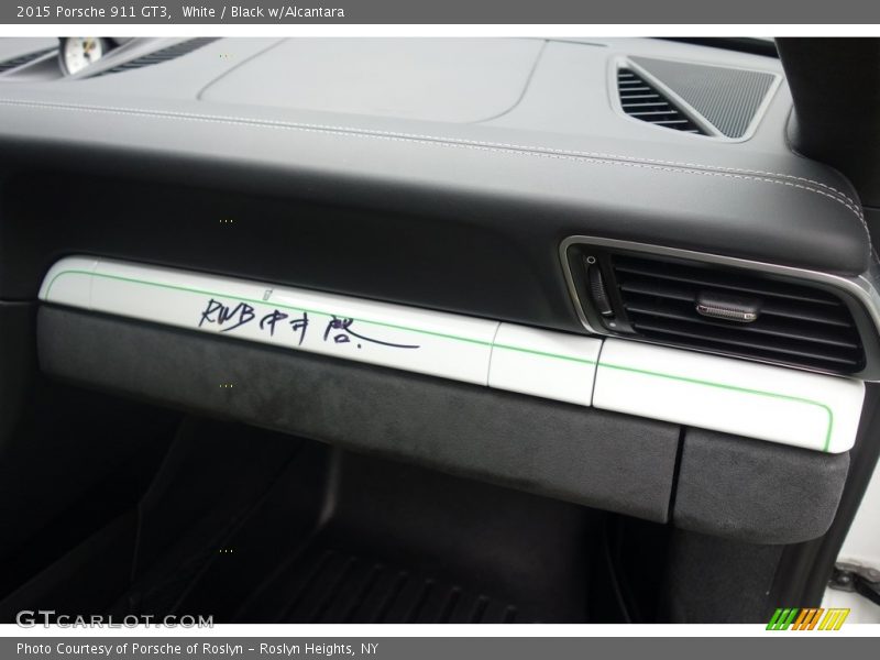 White / Black w/Alcantara 2015 Porsche 911 GT3