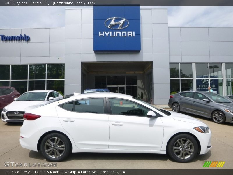 Quartz White Pearl / Black 2018 Hyundai Elantra SEL