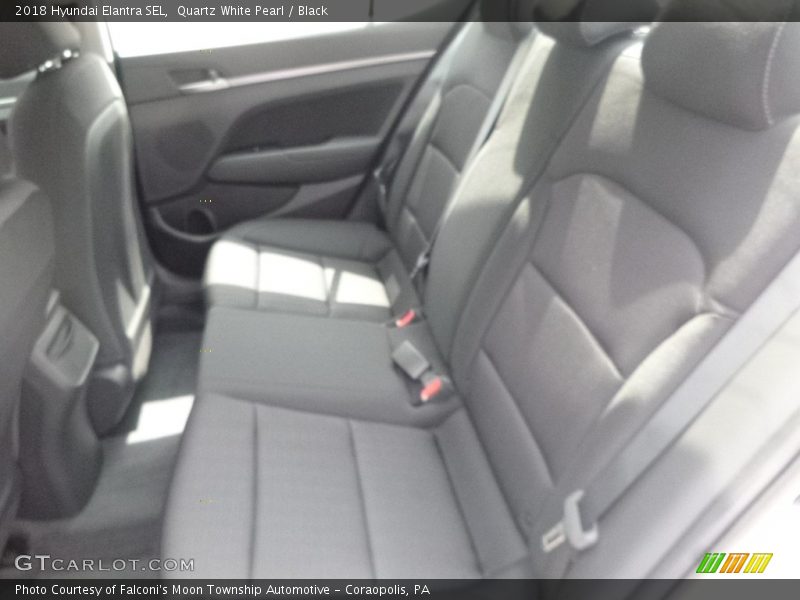 Quartz White Pearl / Black 2018 Hyundai Elantra SEL