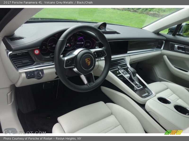 Front Seat of 2017 Panamera 4S