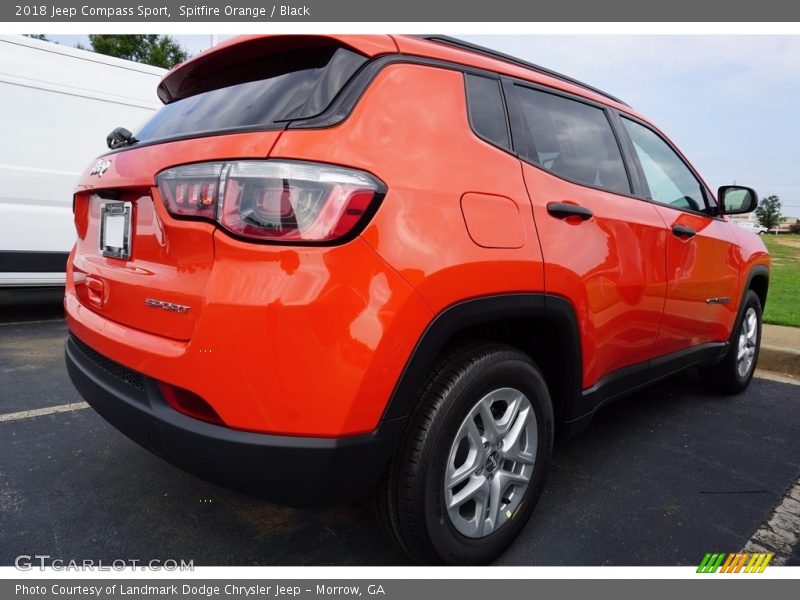 Spitfire Orange / Black 2018 Jeep Compass Sport