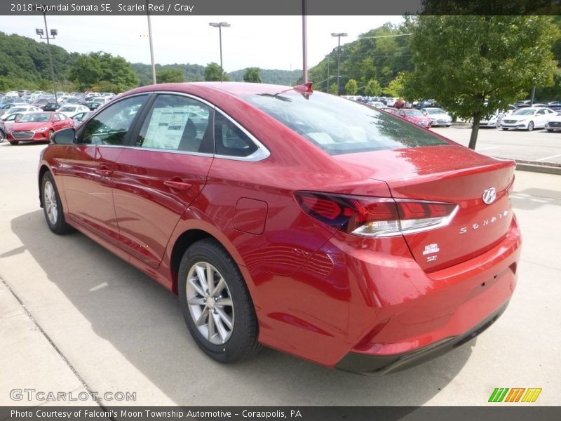 Scarlet Red / Gray 2018 Hyundai Sonata SE