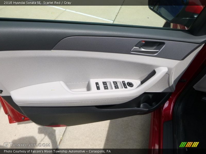 Scarlet Red / Gray 2018 Hyundai Sonata SE