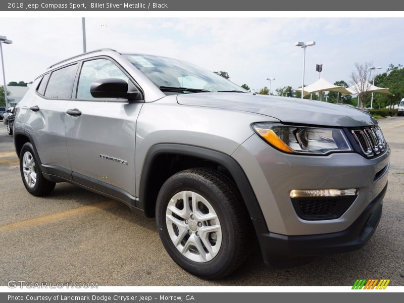 Front 3/4 View of 2018 Compass Sport
