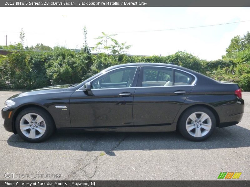 Black Sapphire Metallic / Everest Gray 2012 BMW 5 Series 528i xDrive Sedan