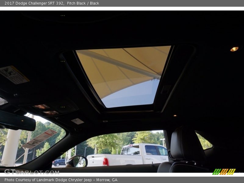 Pitch Black / Black 2017 Dodge Challenger SRT 392