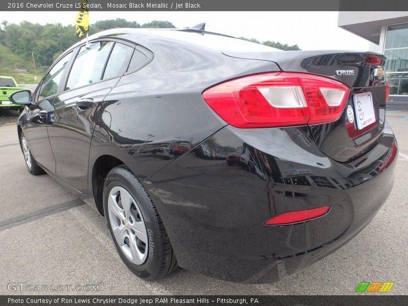 Mosaic Black Metallic / Jet Black 2016 Chevrolet Cruze LS Sedan