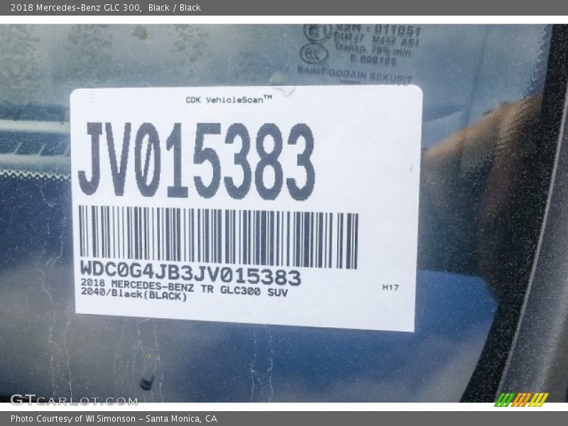 Black / Black 2018 Mercedes-Benz GLC 300