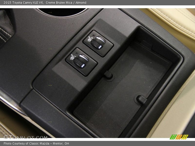 Controls of 2015 Camry XLE V6