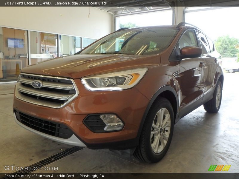Canyon Ridge / Charcoal Black 2017 Ford Escape SE 4WD