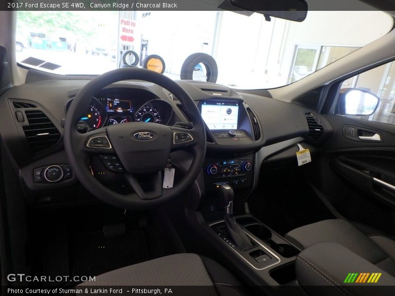 Canyon Ridge / Charcoal Black 2017 Ford Escape SE 4WD