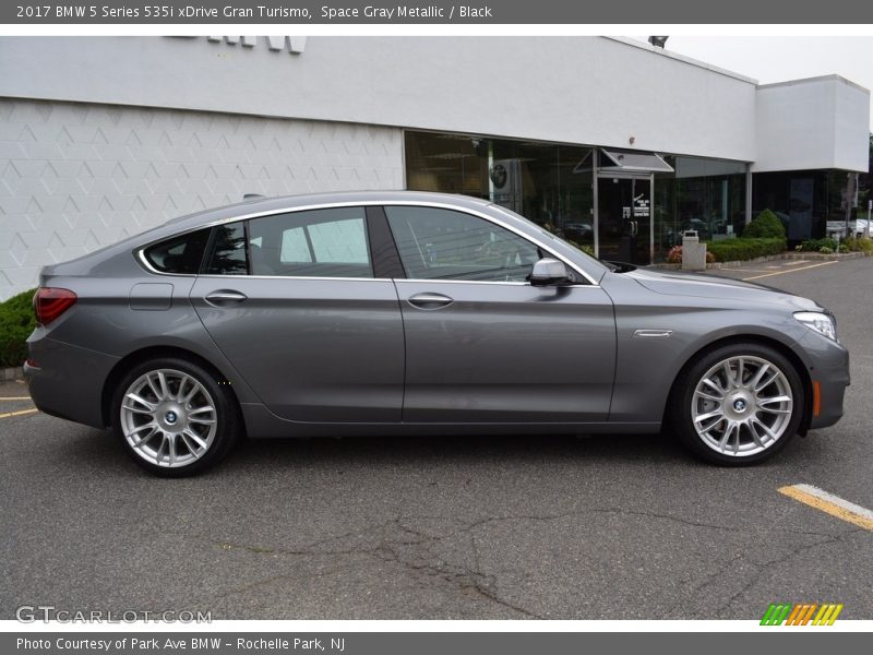 Space Gray Metallic / Black 2017 BMW 5 Series 535i xDrive Gran Turismo