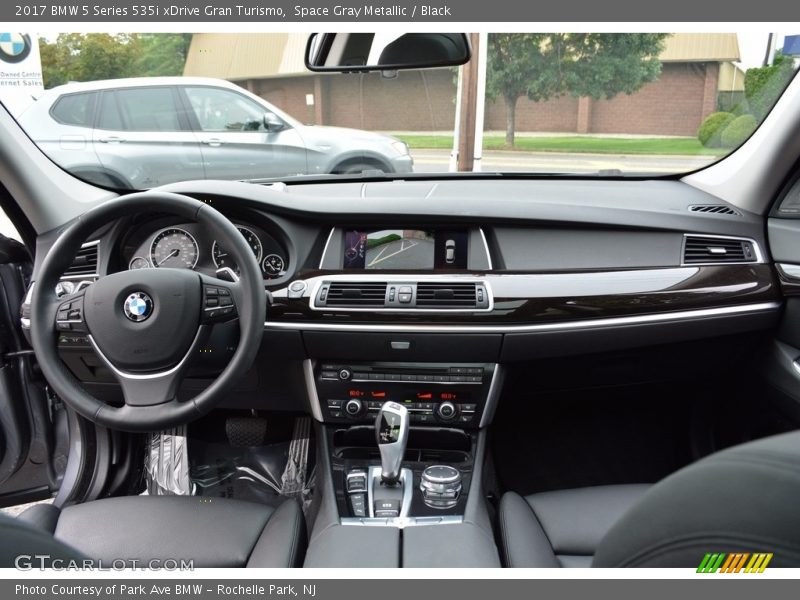 Space Gray Metallic / Black 2017 BMW 5 Series 535i xDrive Gran Turismo