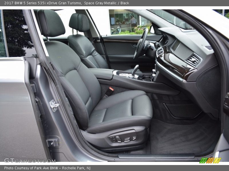 Space Gray Metallic / Black 2017 BMW 5 Series 535i xDrive Gran Turismo