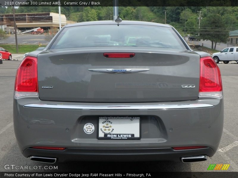 Ceramic Grey / Black 2018 Chrysler 300 Limited AWD