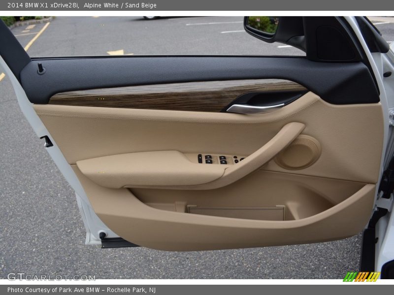 Alpine White / Sand Beige 2014 BMW X1 xDrive28i