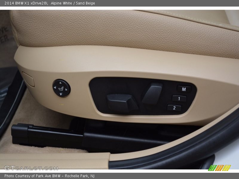 Alpine White / Sand Beige 2014 BMW X1 xDrive28i