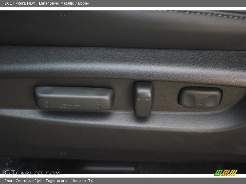 Lunar Silver Metallic / Ebony 2017 Acura MDX