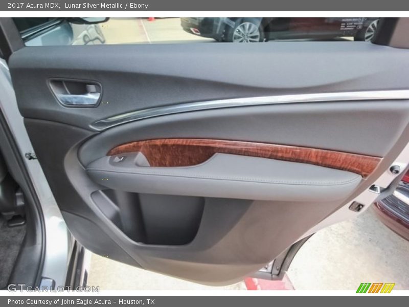 Lunar Silver Metallic / Ebony 2017 Acura MDX