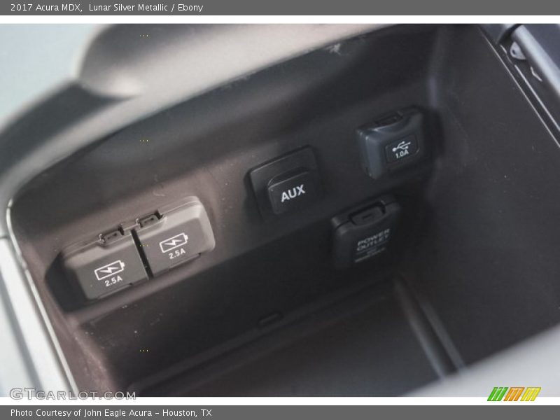 Lunar Silver Metallic / Ebony 2017 Acura MDX